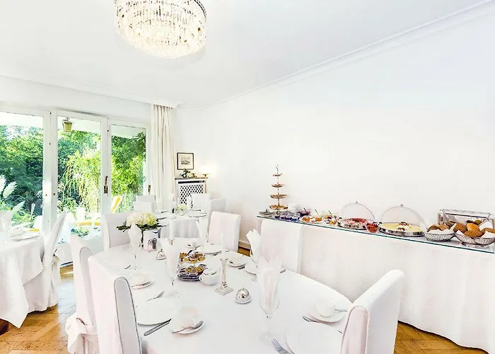 Falkenberg Hotel 3*